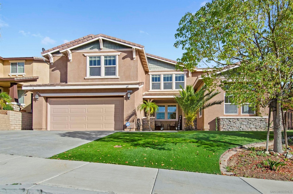 Sold $800,000 • Co-Listing Agent