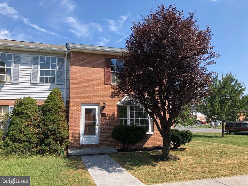 233 Nottoway Dr, Stephens City, VA 22655 - photo 1