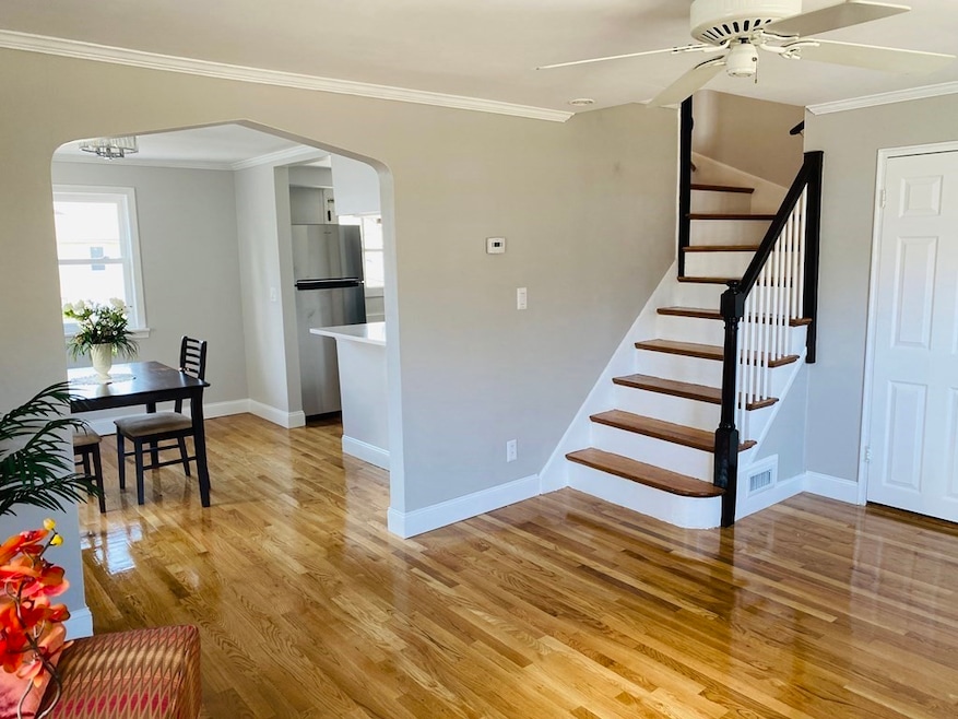 Thirtyone York St unit 31, Watertown, MA 02472 - photo 1