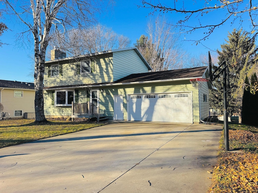 925 Byron Ave N, Byron, MN 55920 - photo 1