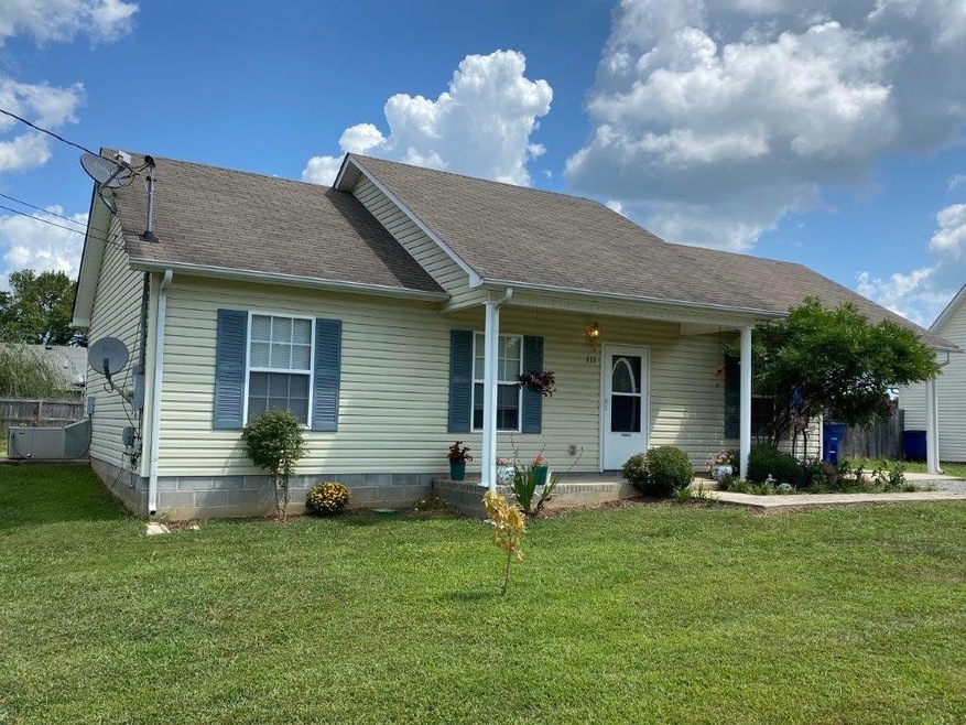 111 Stonefield Cir, Shelbyville, TN 37160 - photo 1