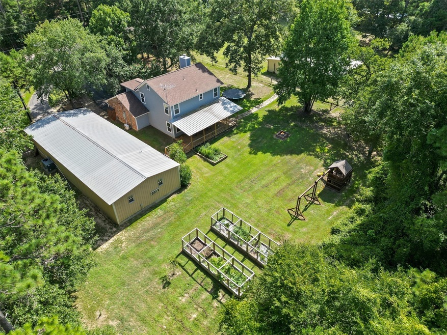 318 Ridgewood Dr, Magnolia, TX 77355 - photo 1