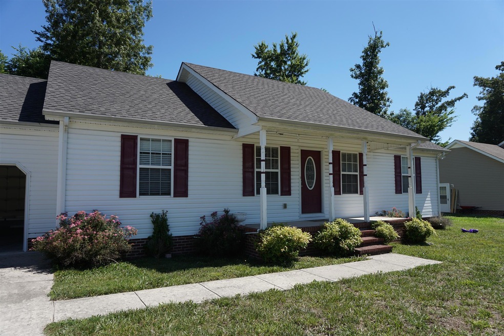 479 Indian Springs Cir, Manchester, TN 37355 - photo 1