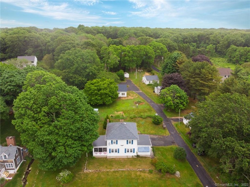 Aerial view 0f 4 Cottages and main house