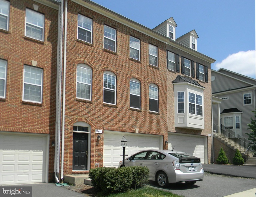 12644 Heron Ridge Dr, Fairfax, VA 22030 - photo 1