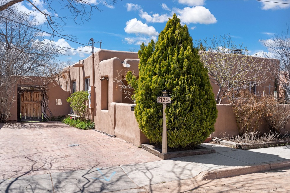 124 Elena St, Santa Fe, NM 87501 - photo 1