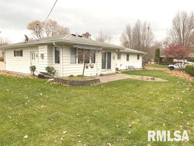 2319 3rd St, Moline, IL 61265 - photo 1