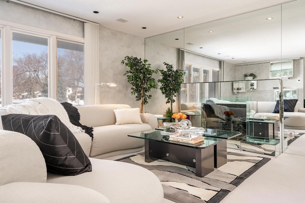 Come Home To 7601 Olympia