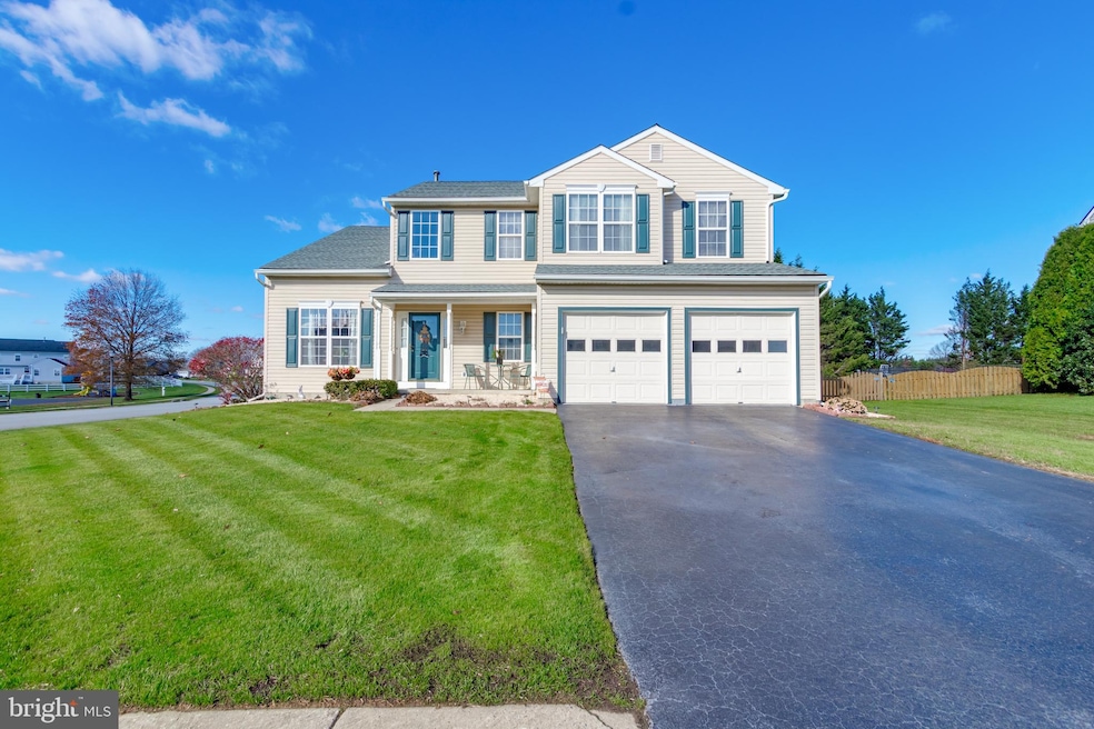 24 Crestpoint Dr, New Castle, DE 19720 - photo 1