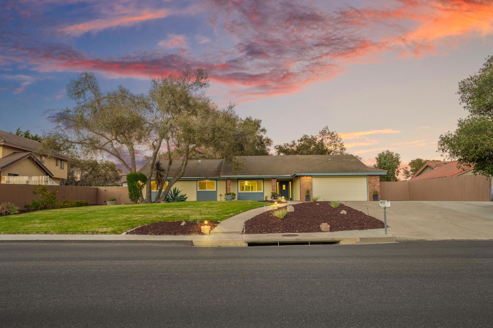 1141 Pellham Dr, Lompoc, CA 93436 - photo 1