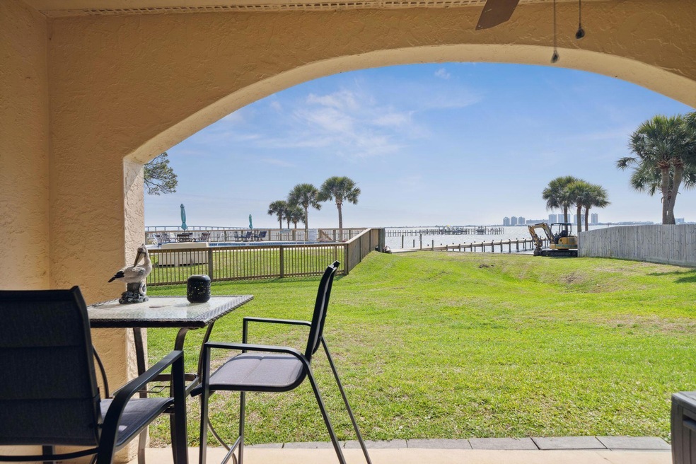 8235 Navarre Pkwy D105-012