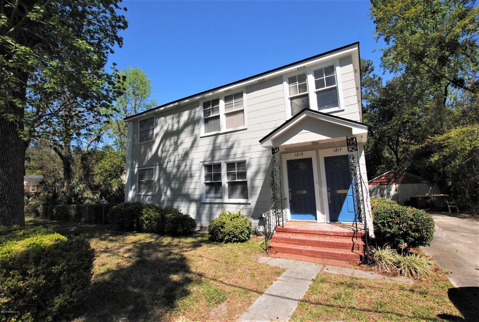 1215 Willow Branch Ave, Jacksonville, FL 32205 - photo 1