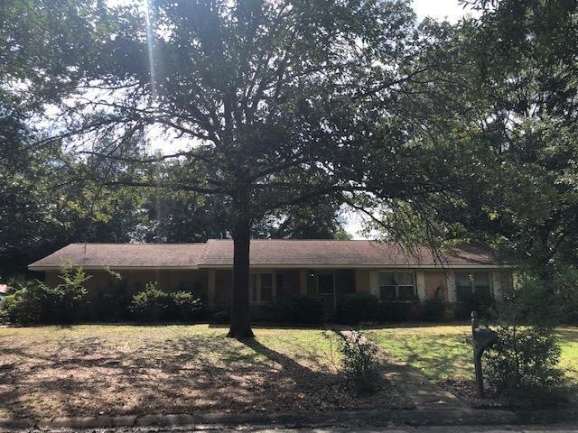 201 Avalon Dr, Warner Robins, GA 31093 - photo 1