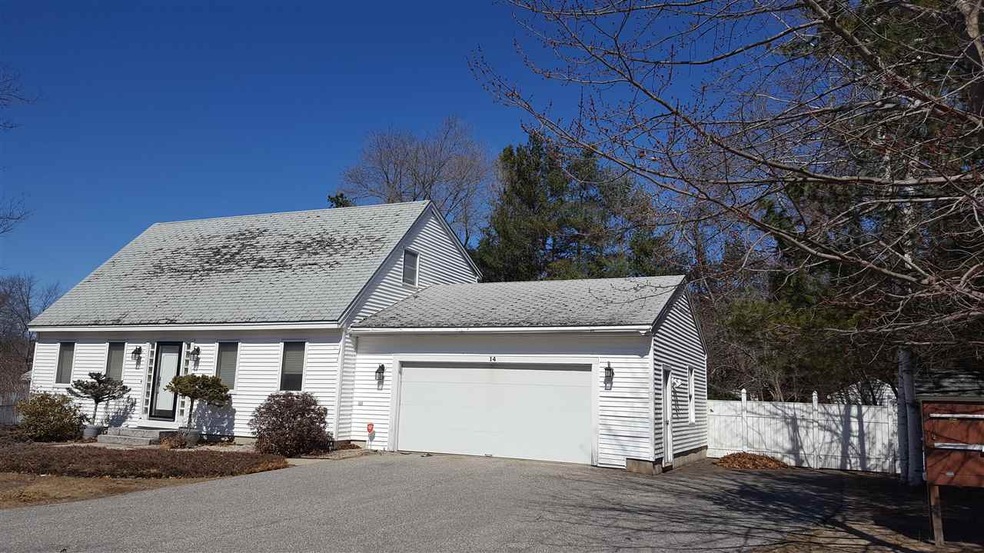 14 Quincy St, Concord, NH 03301 - photo 1