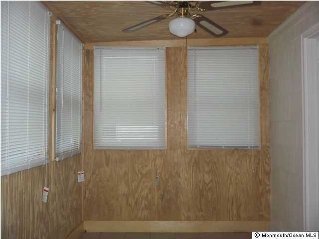 181 Elmwood Rd, Oakhurst, NJ 07755 - photo 1