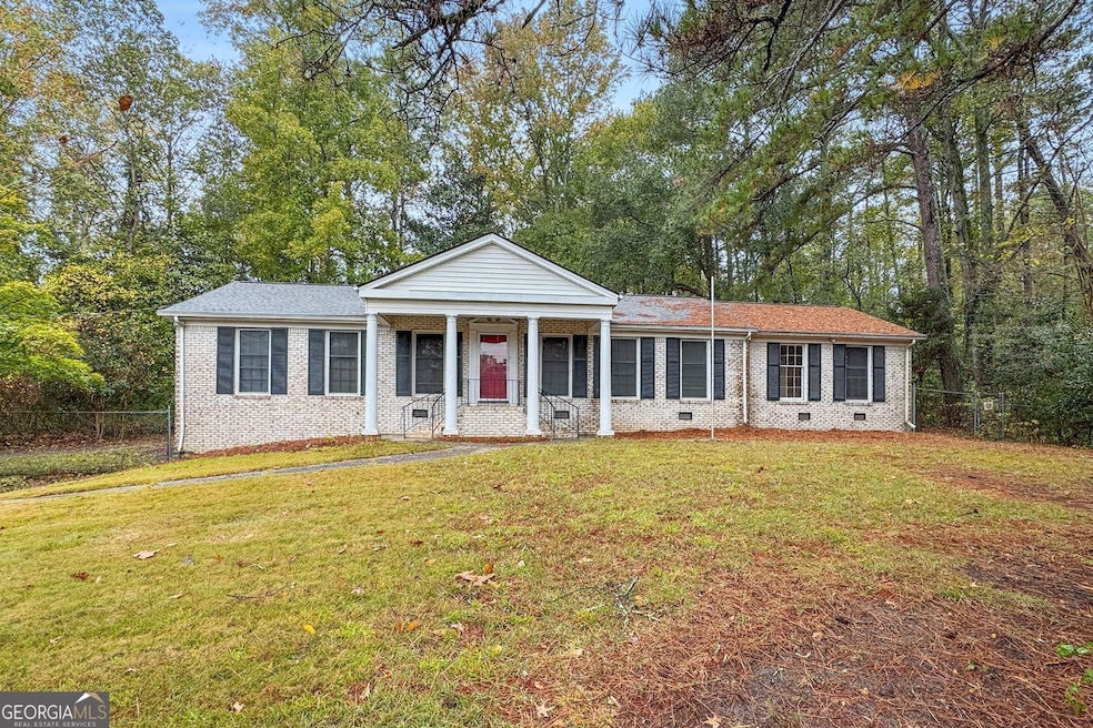 592 Hunnicutt Rd SE, Mableton, GA 30126 - photo 1