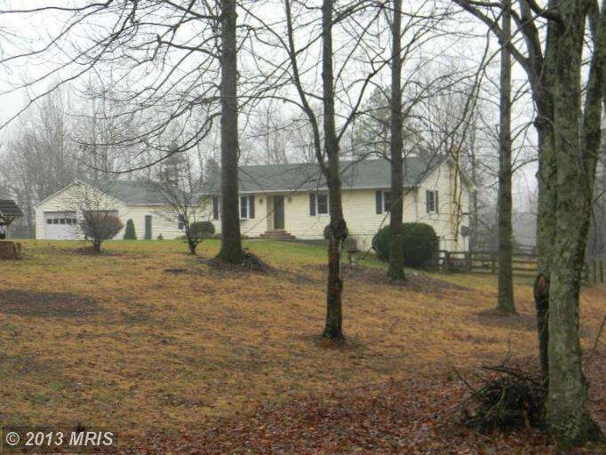 486 Shetley Rd, Amissville, VA 20106 - photo 1