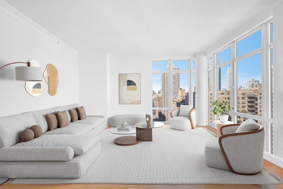 Sold $2,340,000 • Co-Listing Agent