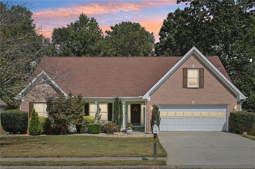 Under Contract $399,800