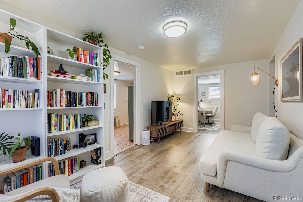 Sold $305,000 • Co-Listing Agent