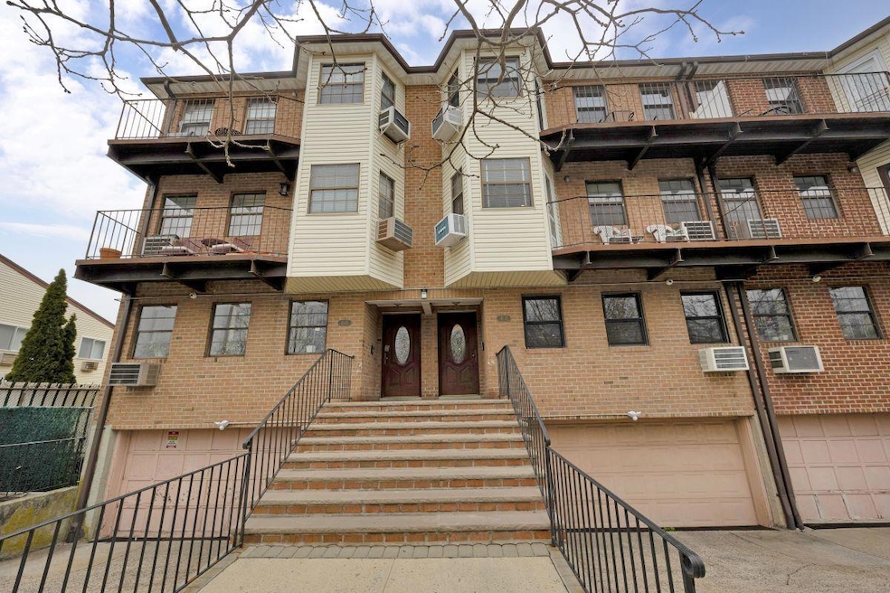 151-17 78th St unit 2N-2, Howard Beach, NY 11414 - photo 1