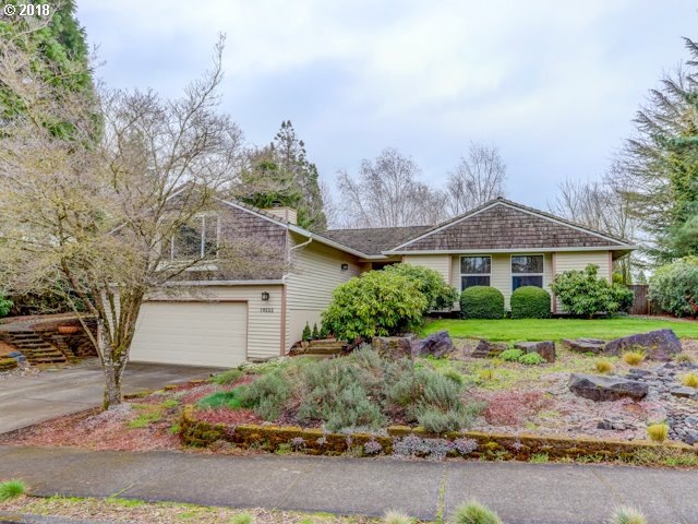 19222 Kapteyns St, West Linn, OR 97068 - photo 1