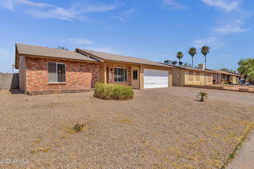1-web-or-mls-1231-s-80th-st