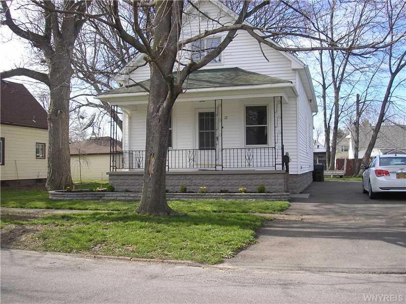 12 Center Ave, North Tonawanda, NY 14120 - photo 1