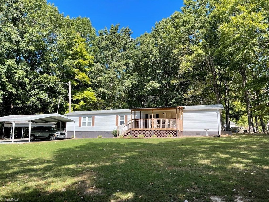 2609 Woodfield Dr, Sophia, NC 27350 - photo 1