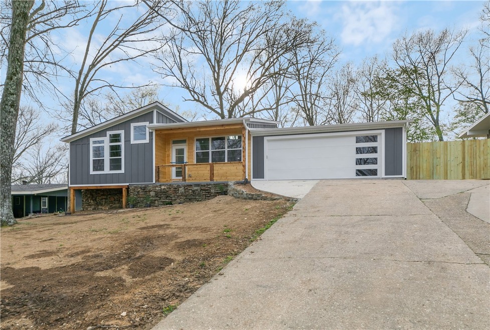 28 Billingsley Dr, Bella Vista, AR 72715 - photo 1