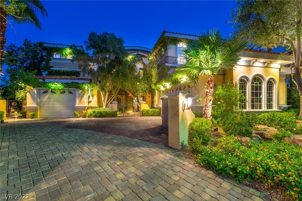 Extraordinary Front Elevation!