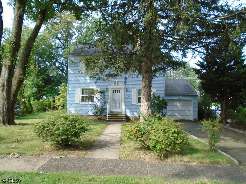 157 Rhoda Ave unit 1, Nutley, NJ 07110 - photo 1