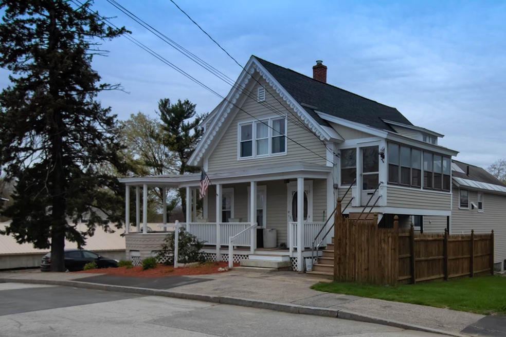 10 High St unit 12, Pembroke, NH 03275 - photo 1