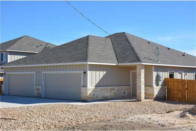 108 Liberty Place, Liberty Hill, TX.   2016 Comple
