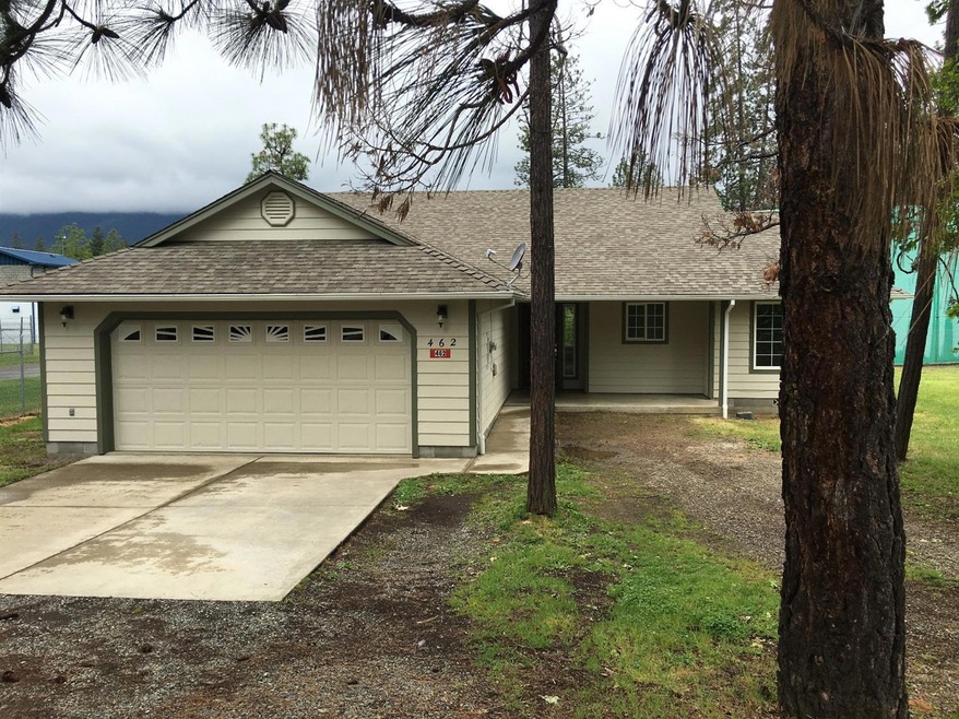 462 S Junction Ave, Cave Junction, OR 97523 - photo 1
