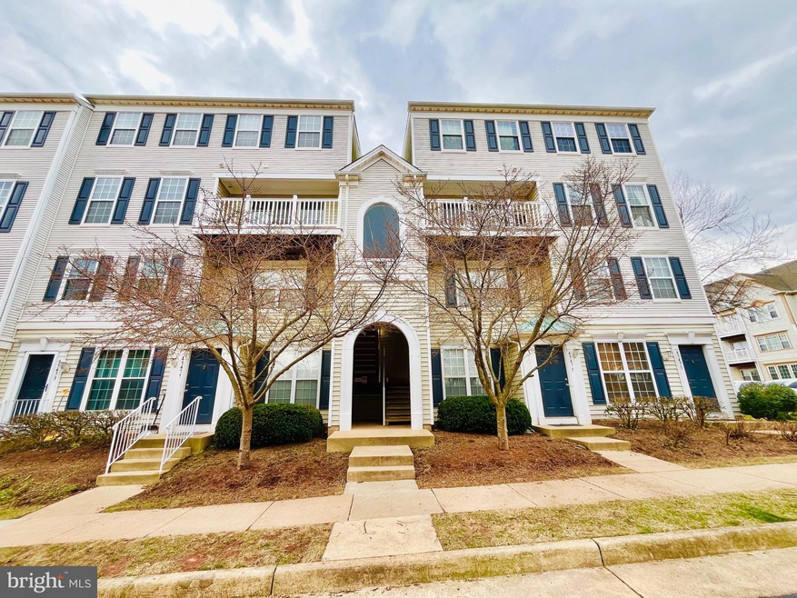 45475 Caboose Terrace unit 300, Sterling, VA 20166 - photo 1