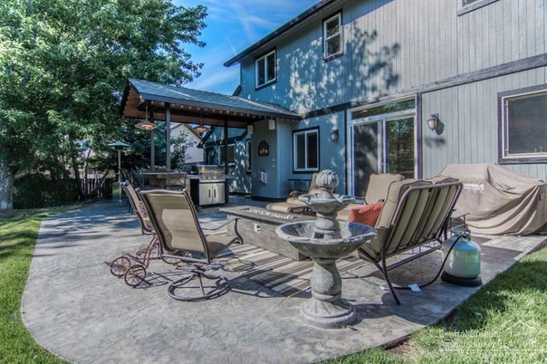 20003 Cliffrose Dr, Bend, OR 97702 - photo 1