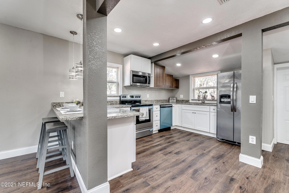 5158 Birkenhead Rd, Jacksonville, FL 32210 - photo 1