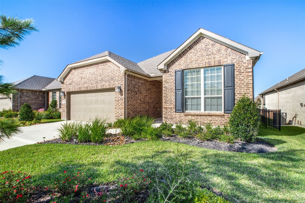 120 Wild Wick Way, the Woodlands, TX 77382 - photo 1