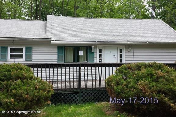 7 Middle Ave, Honesdale, PA 18431 - photo 1