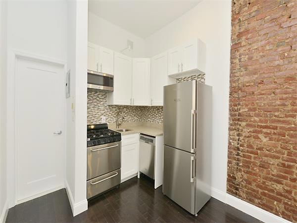 unlisted-address, New York, NY 10075 - photo 1