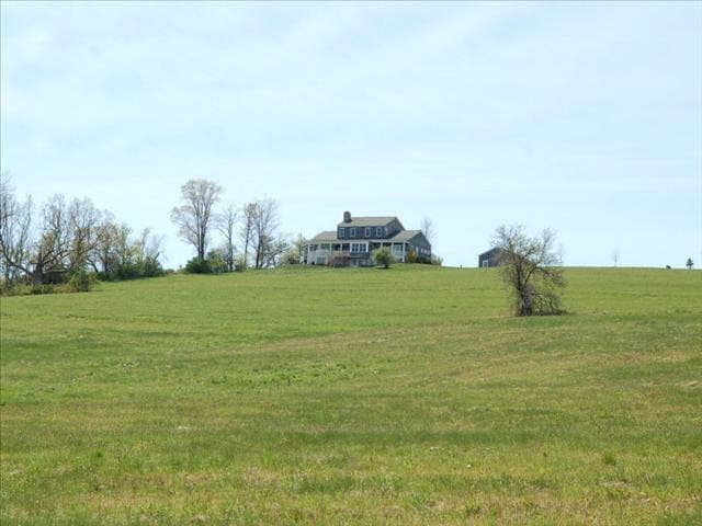 83 Pumpkin Ln, Clinton Corners, NY 12514 - photo 1