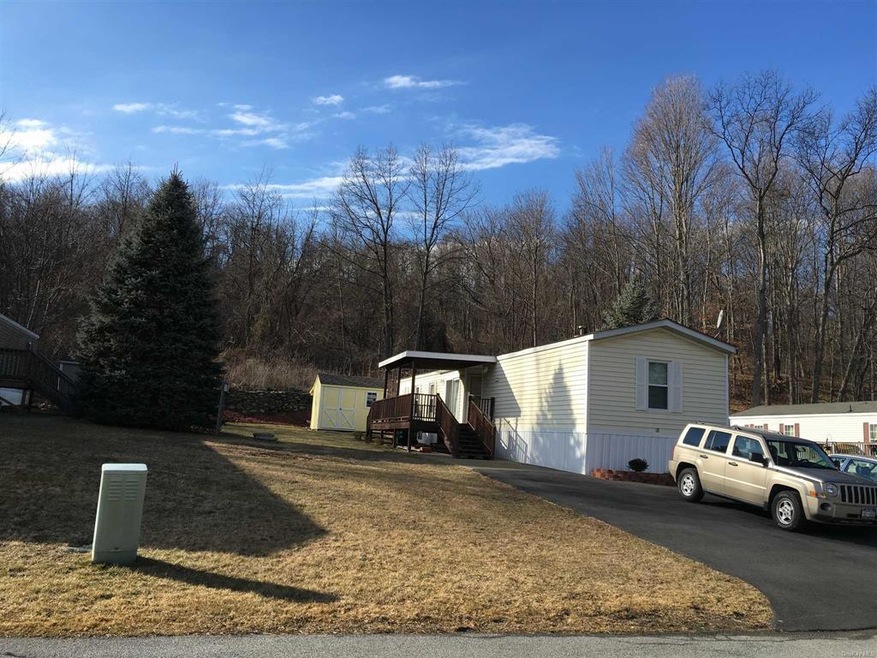 18 Walnut Park Ln, Milton, NY 12547 - photo 1