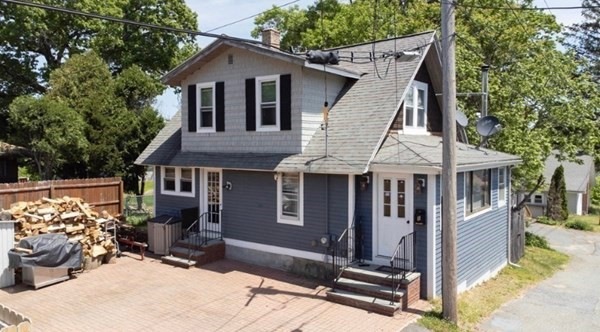 1 Rogers Dr, Worcester, MA 01604 - photo 1