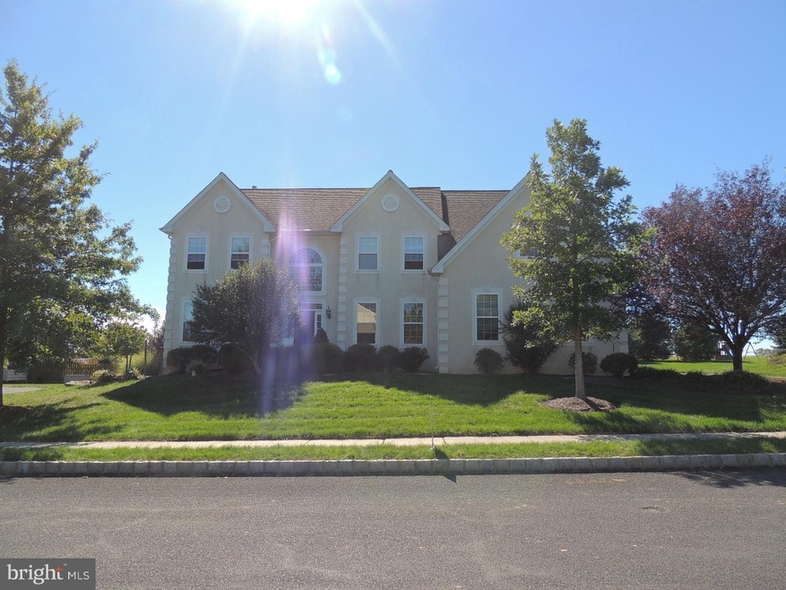 1007 Broadleaf Cir, Royersford, PA 19468 - photo 1