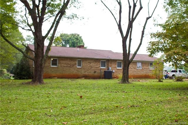 143 River Hill Rd, Statesville, NC 28625 - photo 1