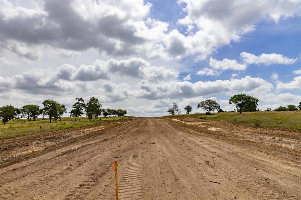 604 Latigo Ct, Weatherford, TX 76088 - photo 1