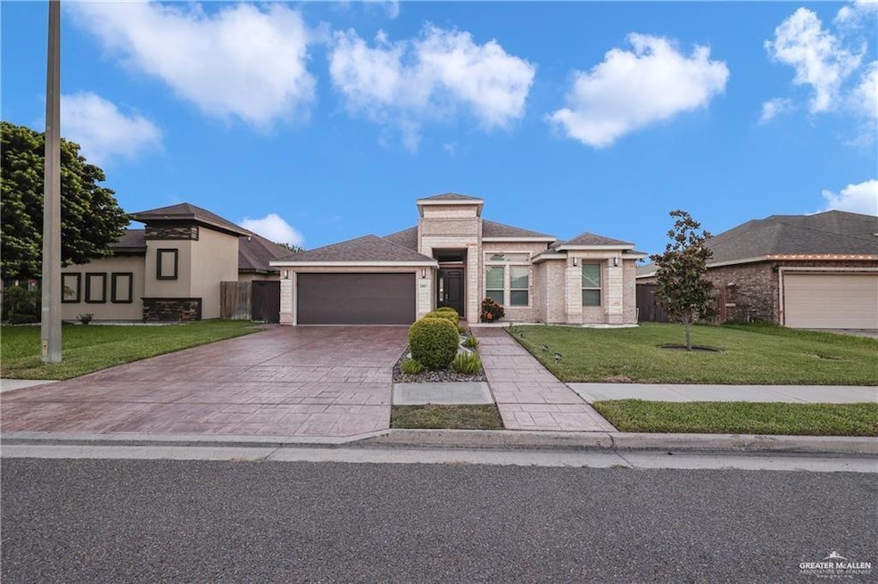 For Rent $1,900/month