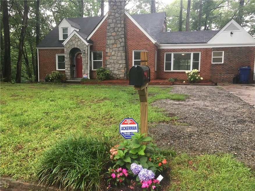 2479 Hanford Dr SW, Atlanta, GA 30315 - photo 1