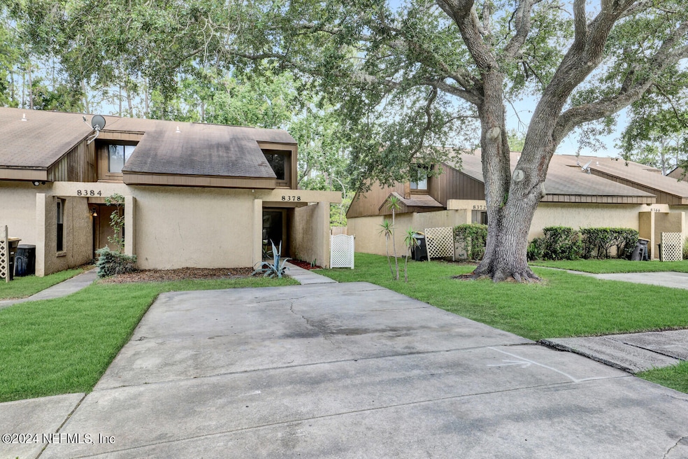 Sold $164,000 • Co-Listing Agent